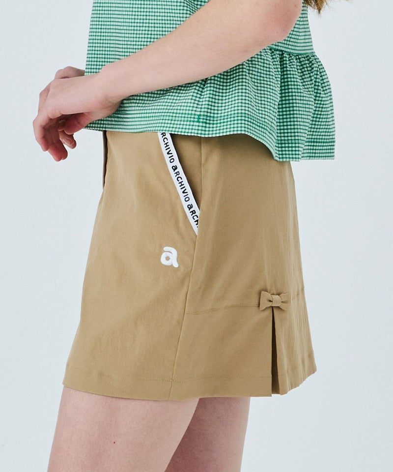 モデル着用画像（ベージュ）