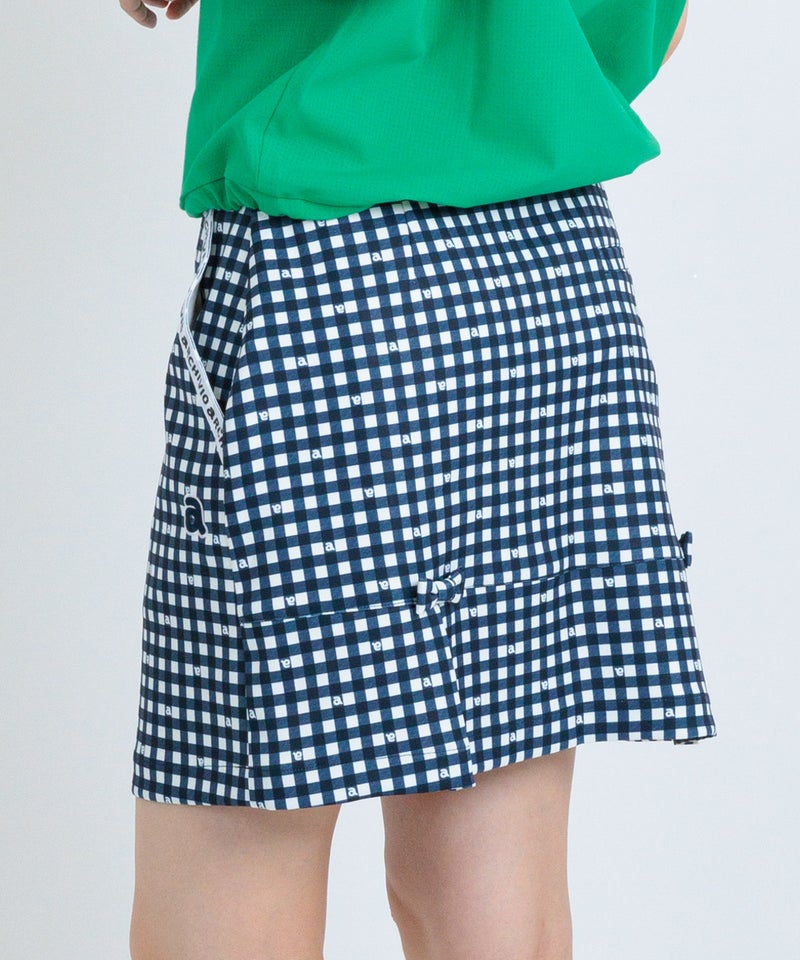 モデル着用画像（ネイビー）