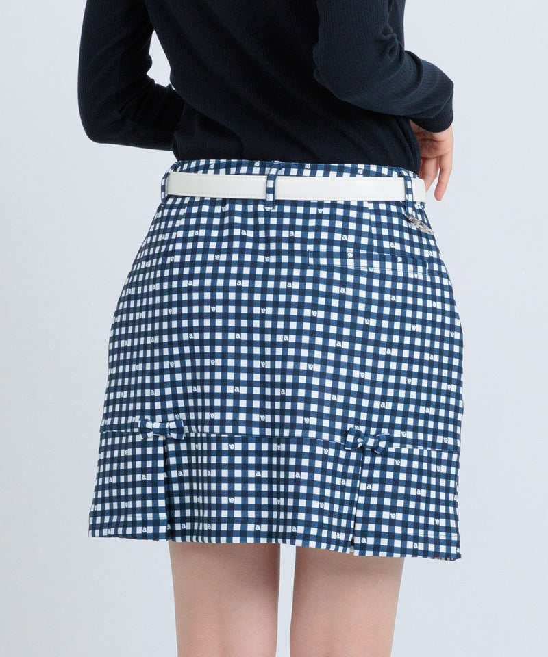 モデル着用画像（ネイビー）