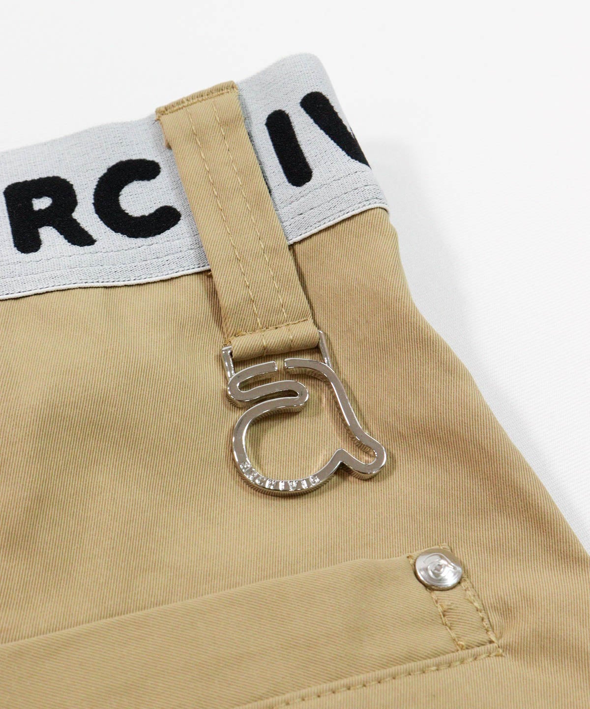 装飾金具部分（ベージュ）