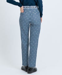 モデル着用画像(ネイビー)