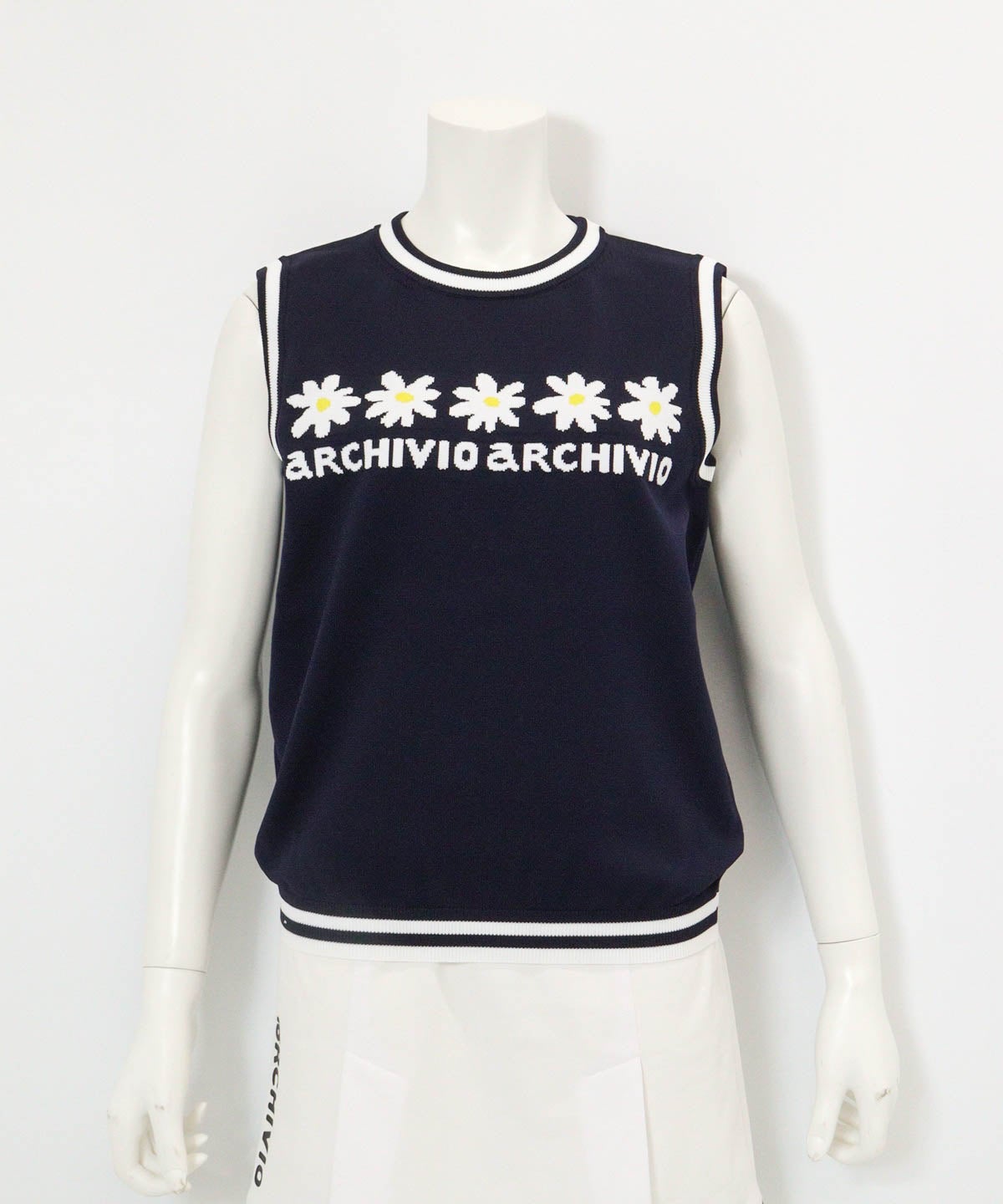 マーガレットラインベスト|アルチビオ - ゴルフウェアや婦人服通販