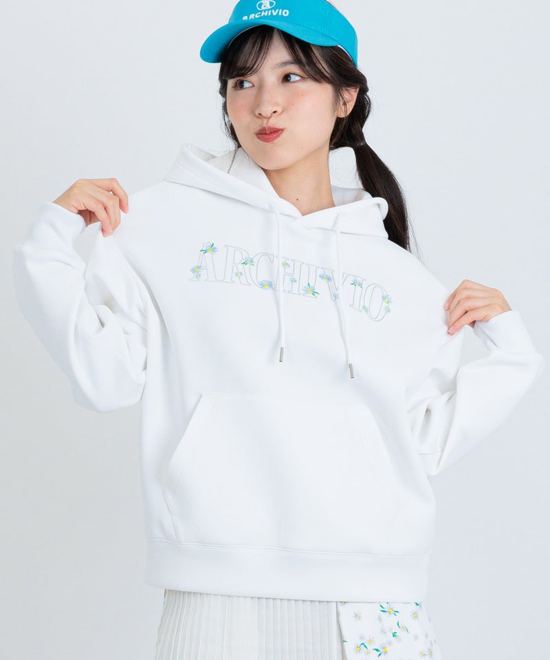 モデル着用画像（ホワイト）