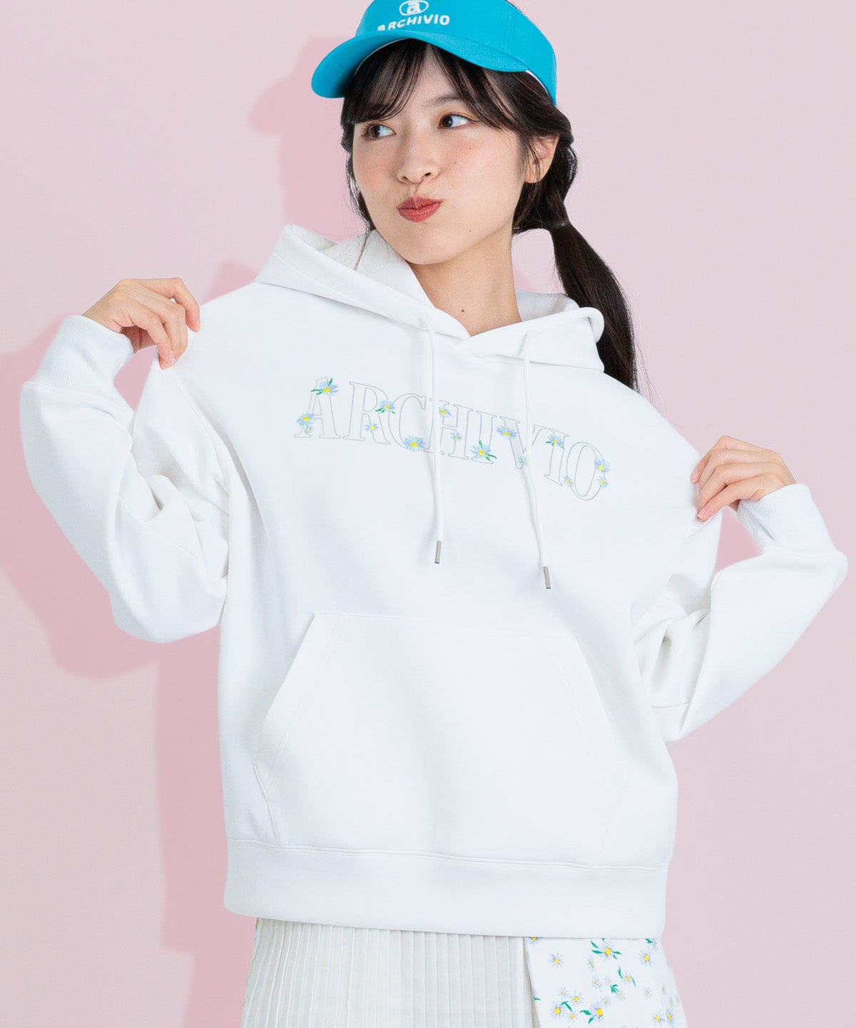 モデル着用画像（ホワイト）