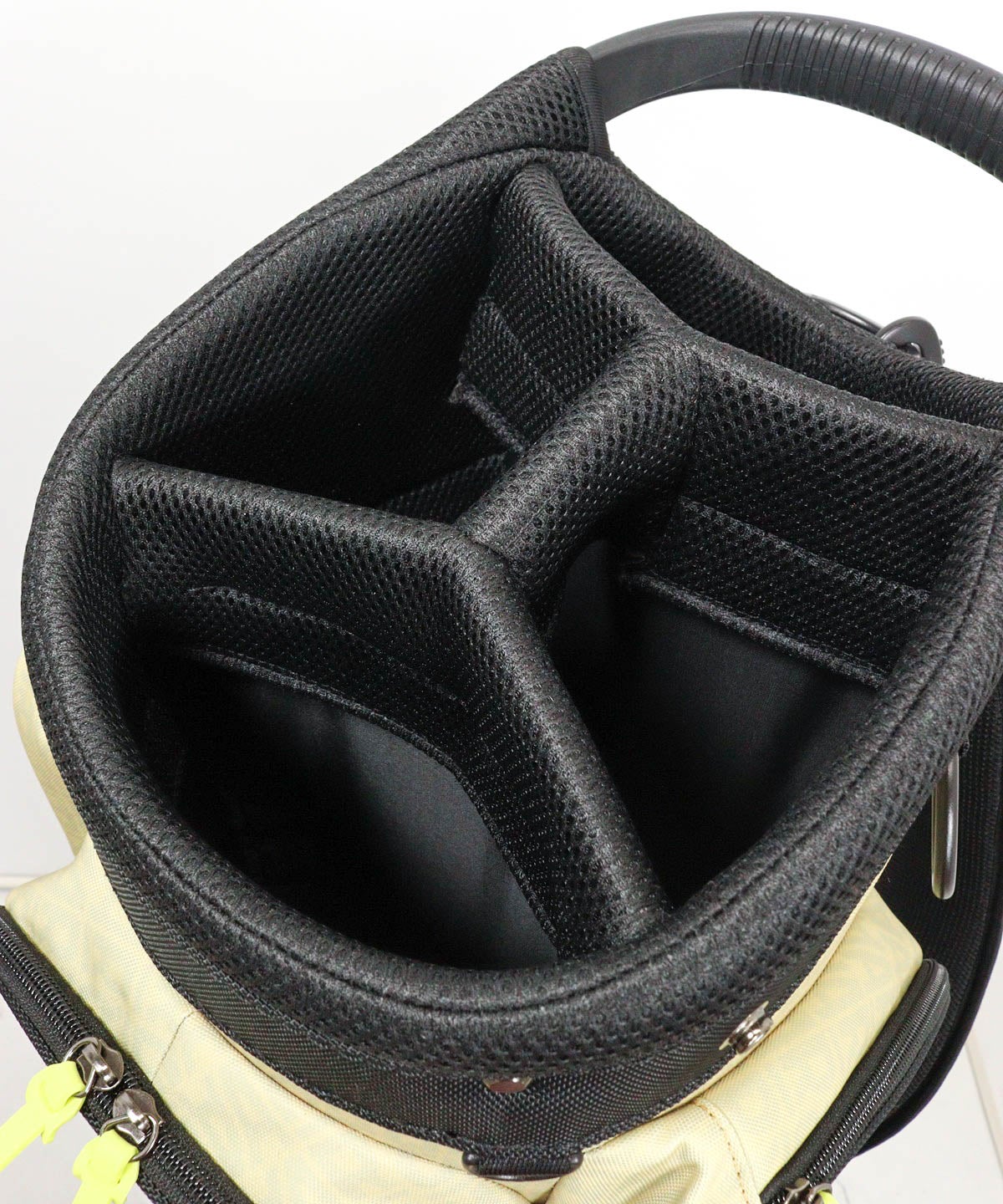 口枠部分（ベージュ）