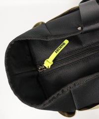 ファスナー部分（ベージュ）