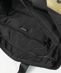 内側ポケット部分（ベージュ）