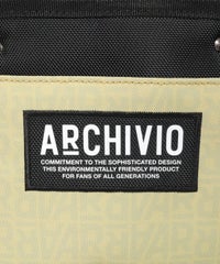 ブランドロゴ部分（ベージュ）