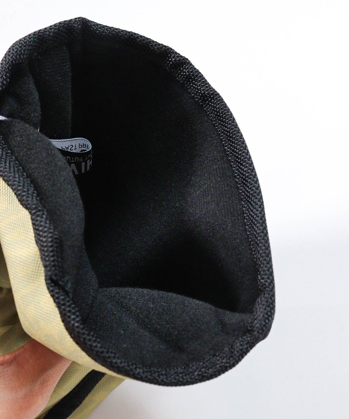 口部分（ベージュ）