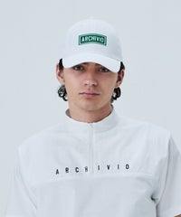 モデル着用画像（ホワイト×グリーン）