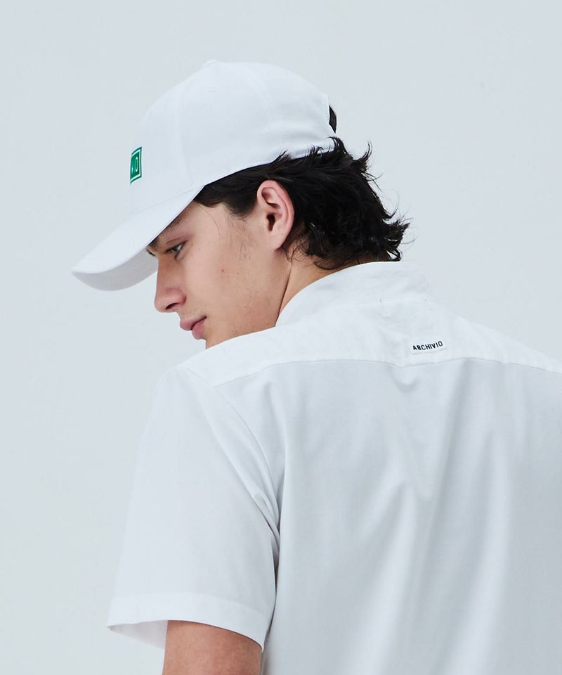 モデル着用画像（ホワイト×グリーン）