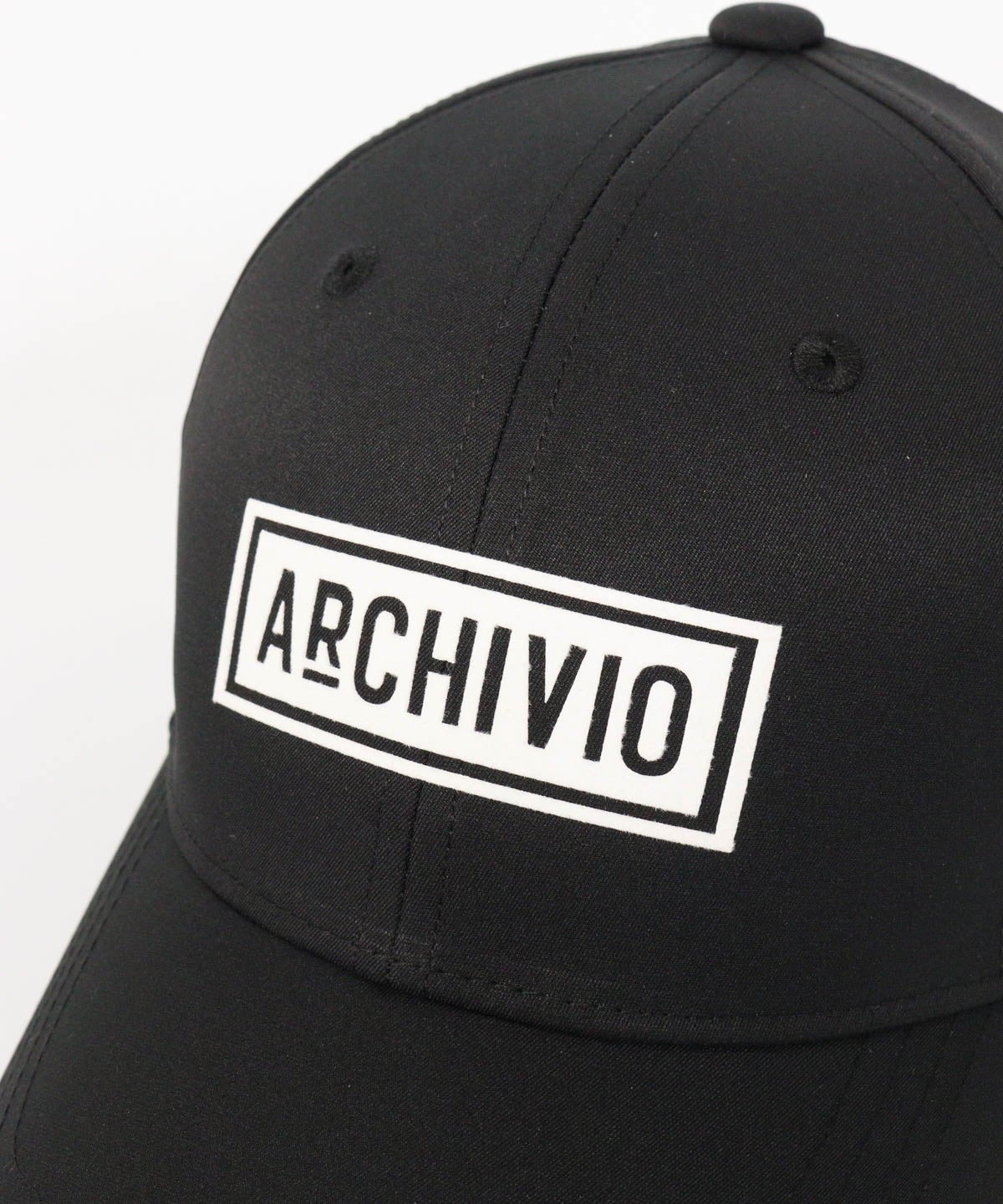 ロゴデザイン部分（ブラック×ホワイト）