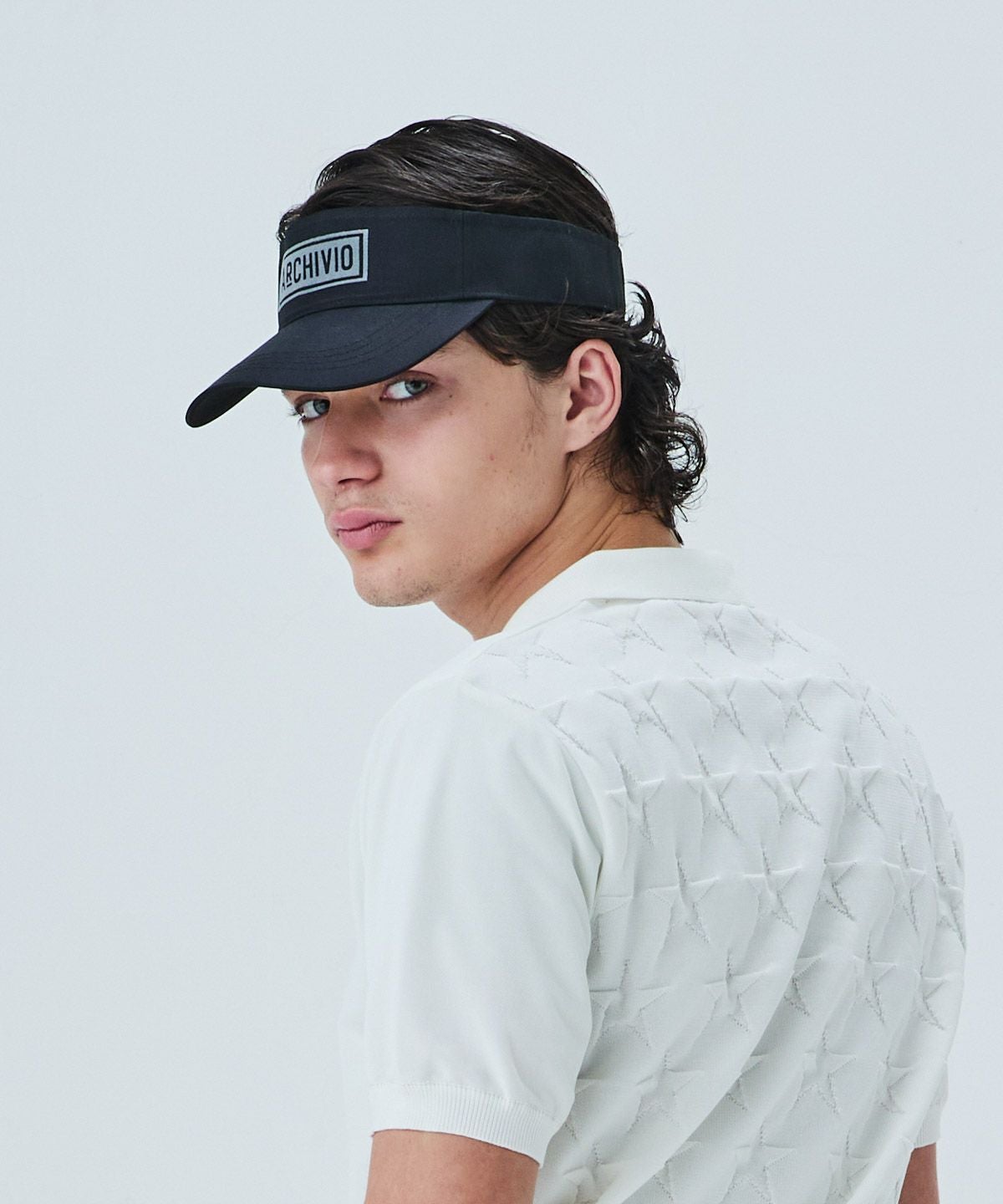 モデル着用画像（ブラック×グレー）