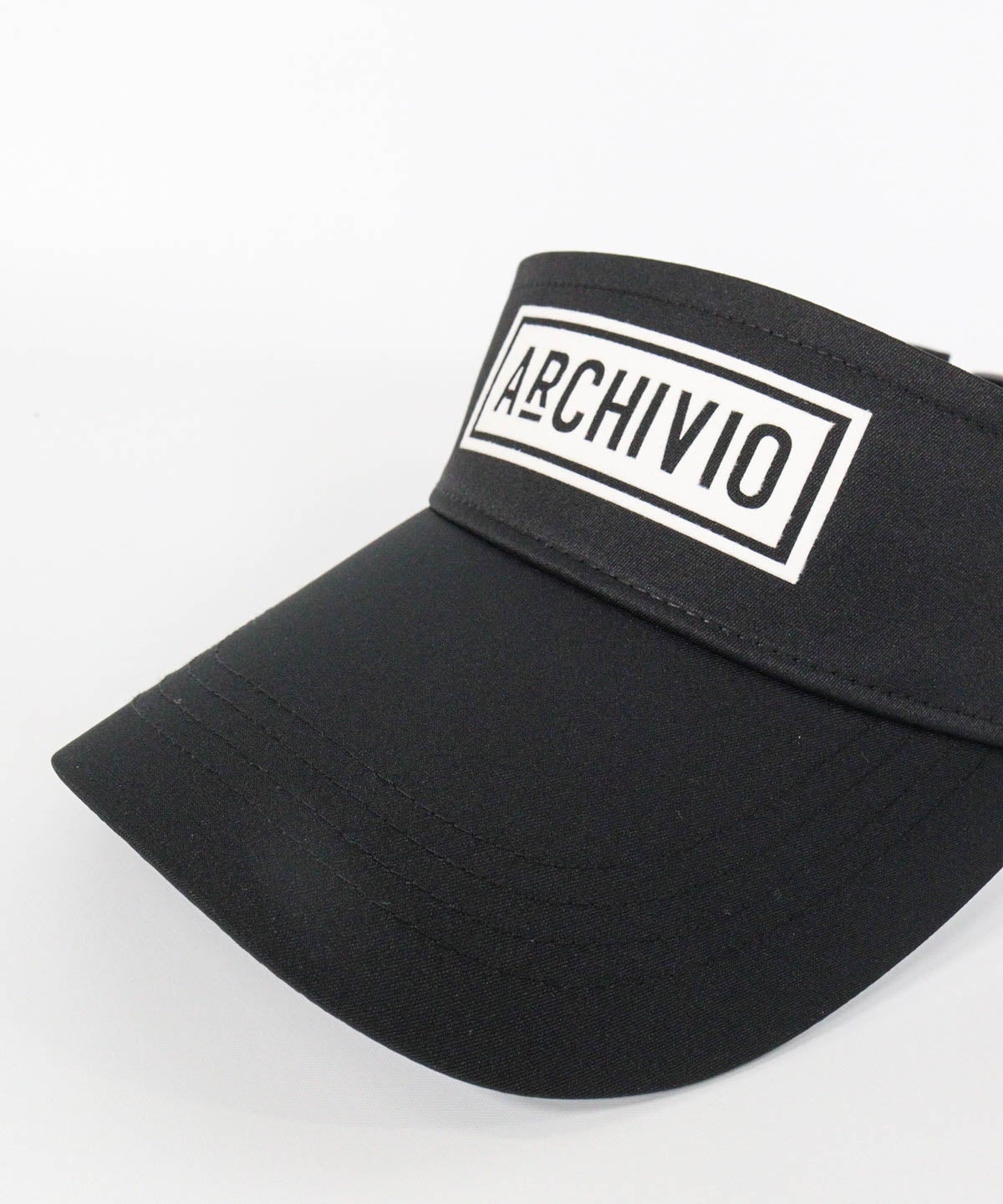 ツバ部分（ブラック×ホワイト）