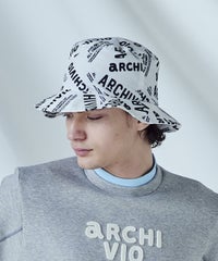 モデル着用画像（ホワイト）