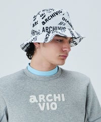 モデル着用画像（ホワイト）