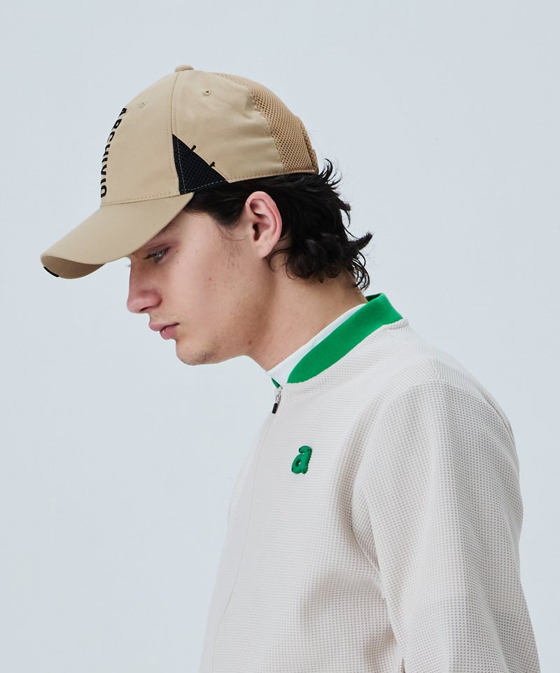 モデル着用画像（ベージュ）