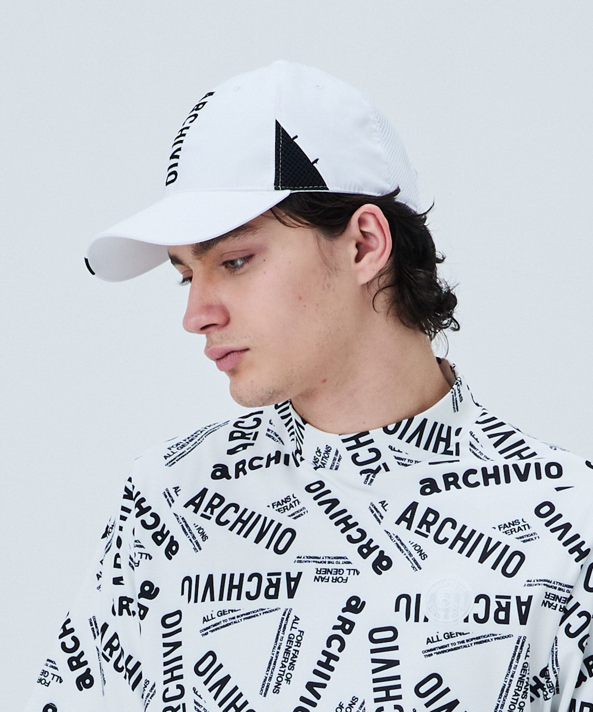 モデル着用画像（ホワイト）