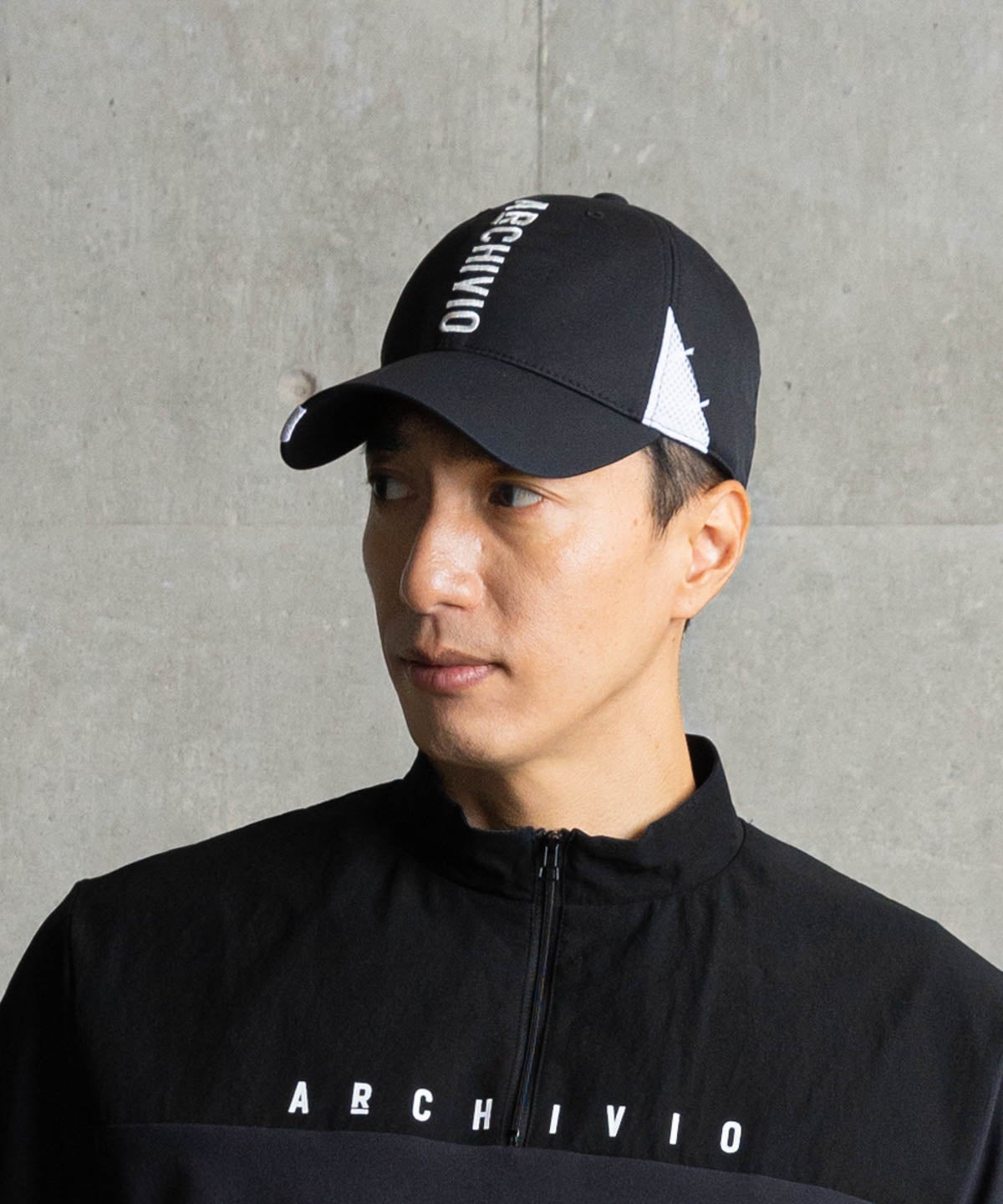 モデル着用画像（ブラック）