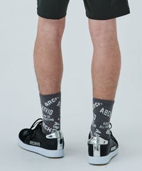 モデル着用画像（グレー）