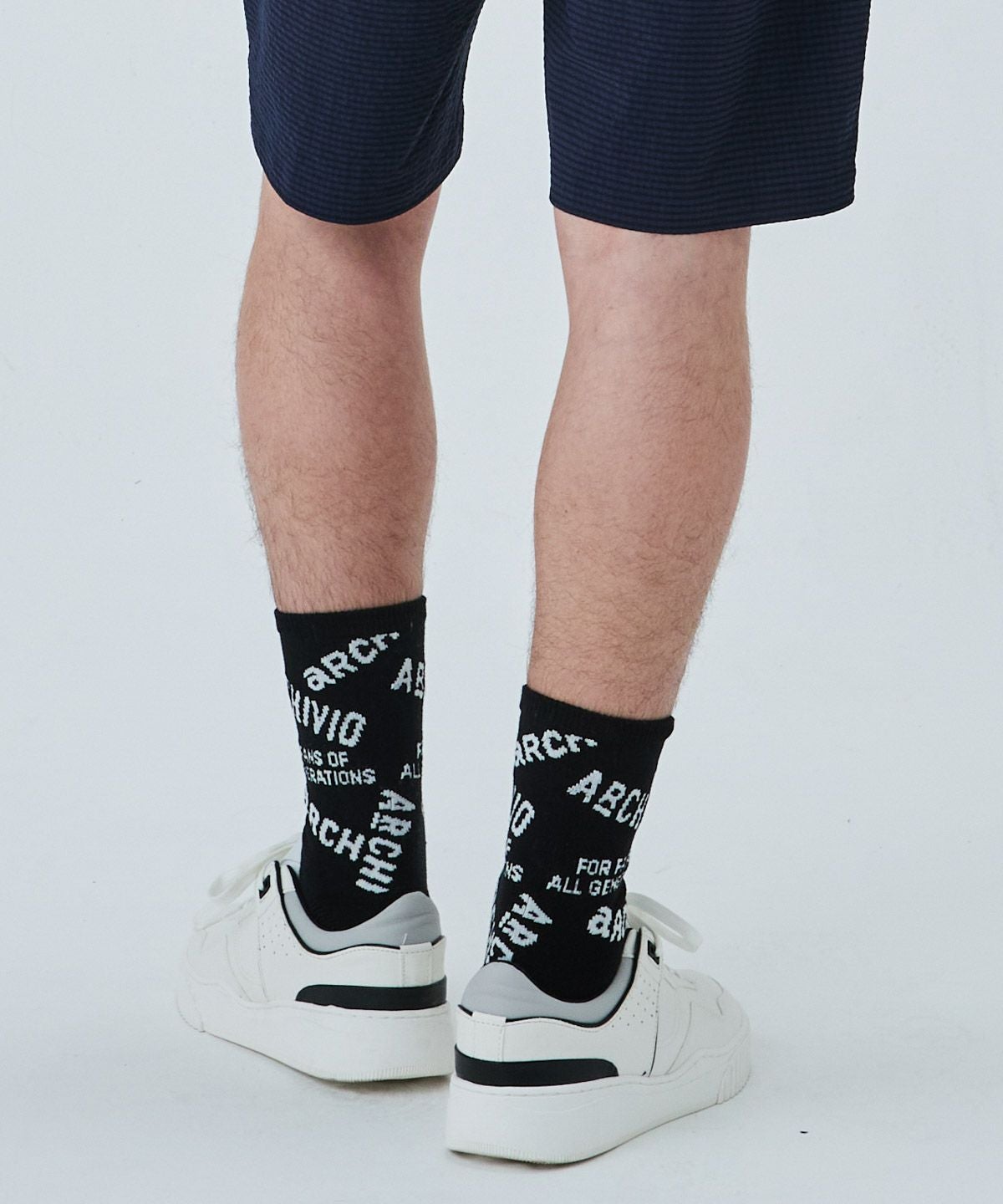 モデル着用画像（ブラック）