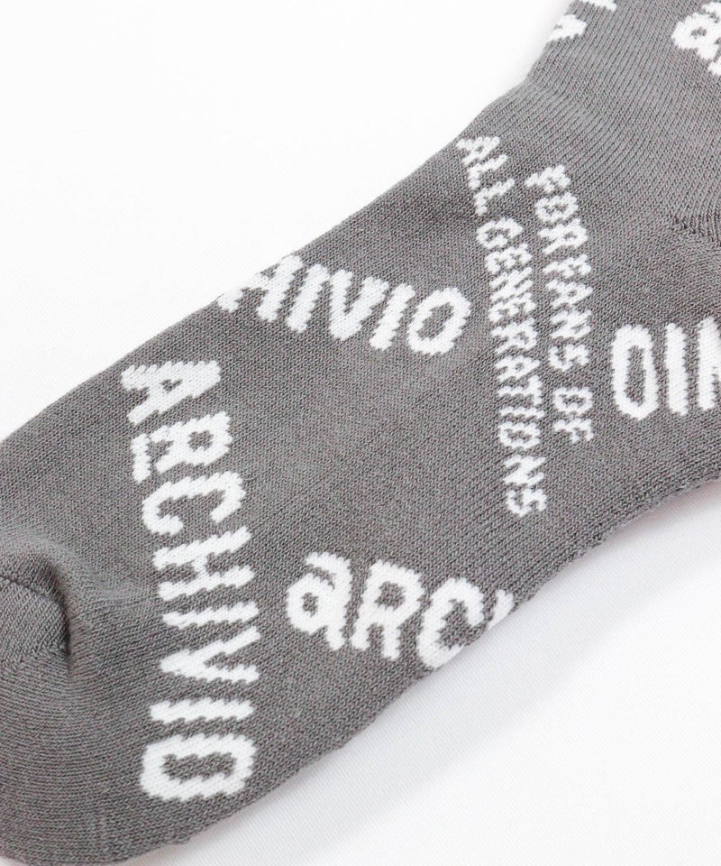 デザイン部分（グレー）