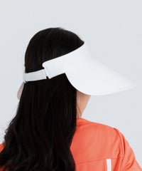 モデル着用画像(ホワイト)