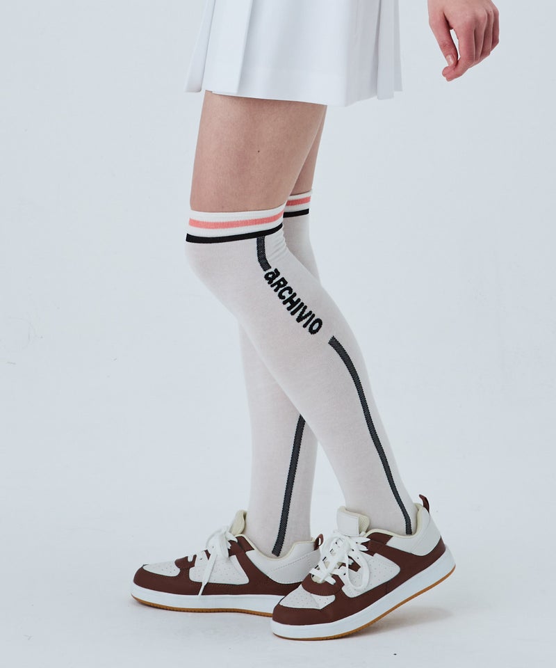 モデル着用画像（ホワイト）