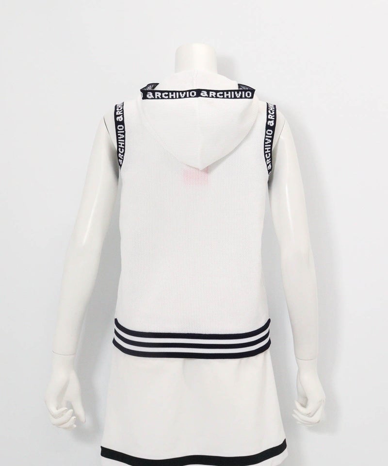 前後異素材ジップベスト後（ホワイト）