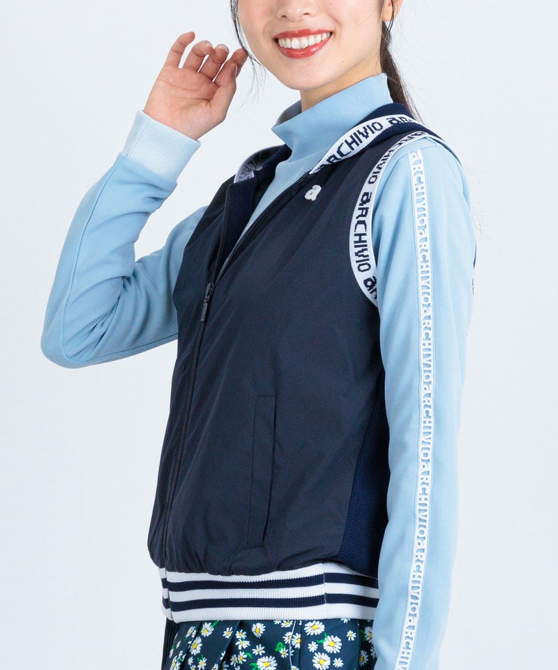 モデル着用画像（ネイビー）