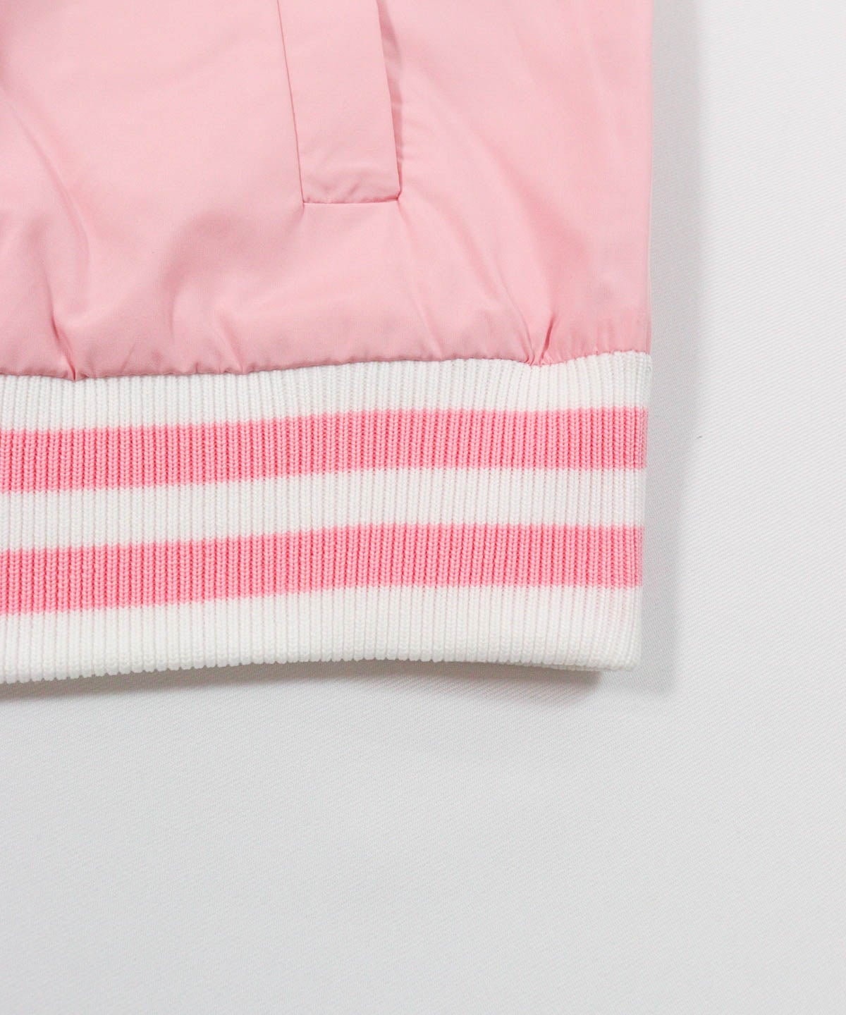 裾ゴム部分（ピンク）