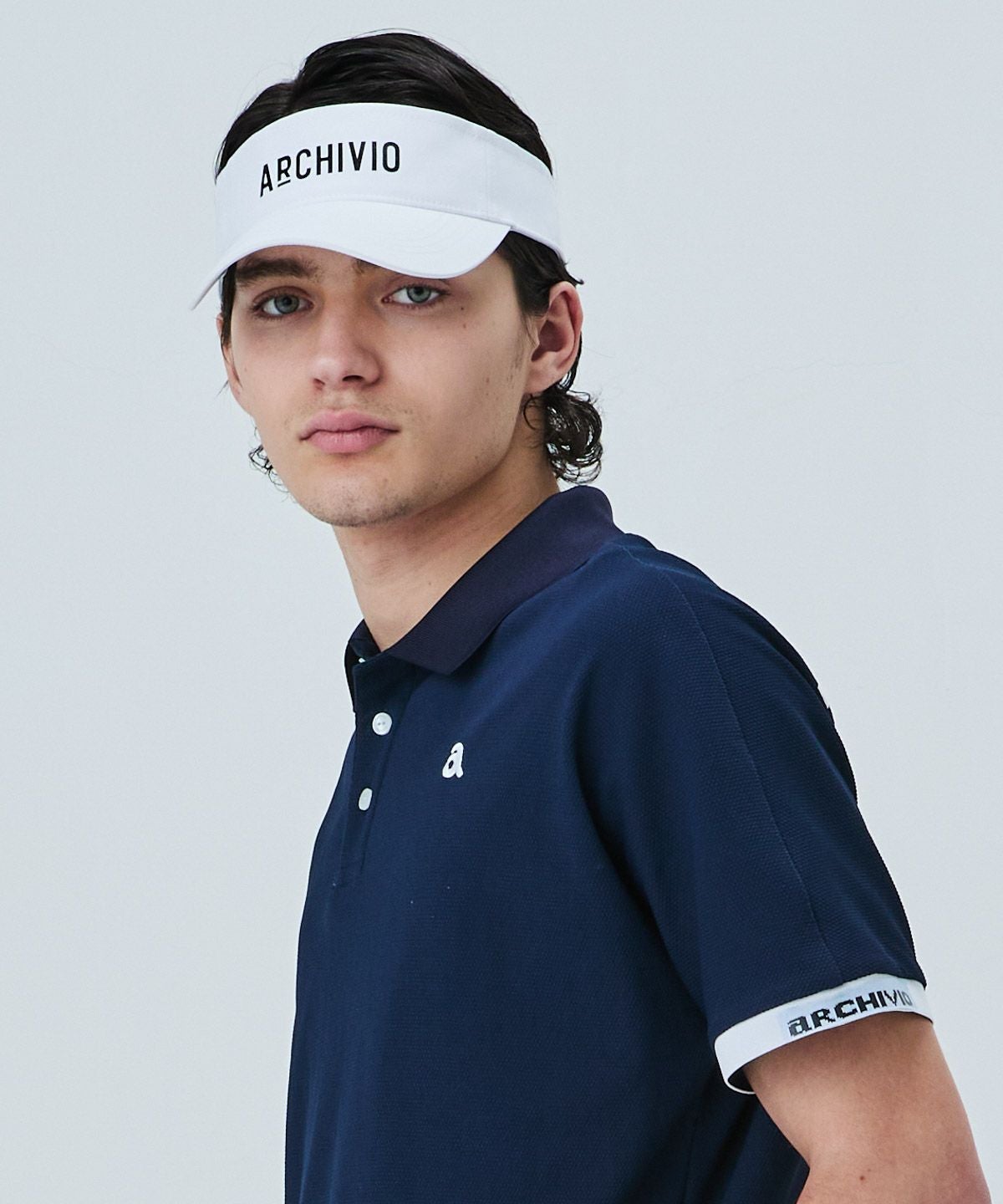 モデル着用画像(ホワイト×ブラック)