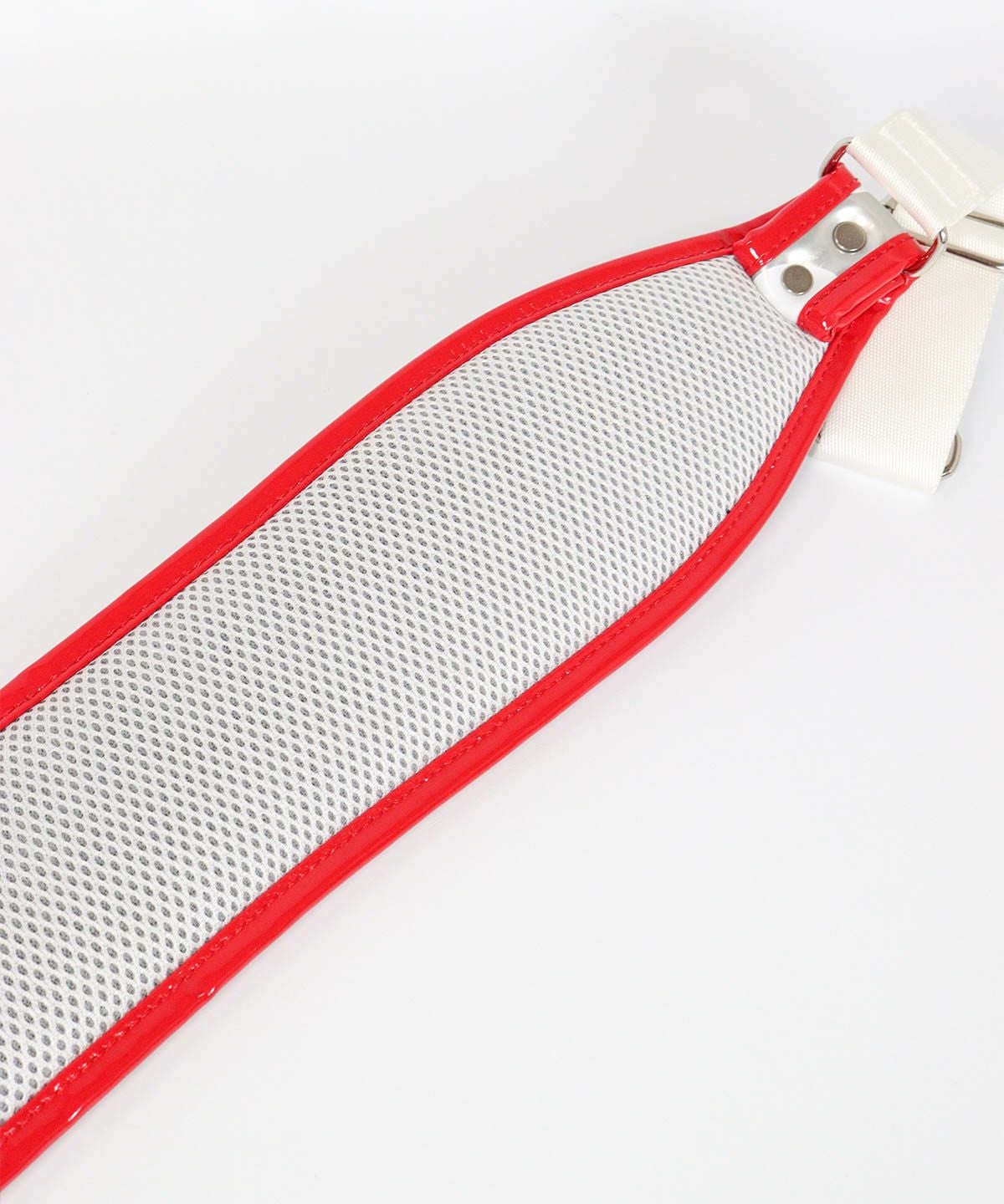 ショルダーストラップ裏（ライトグレー）