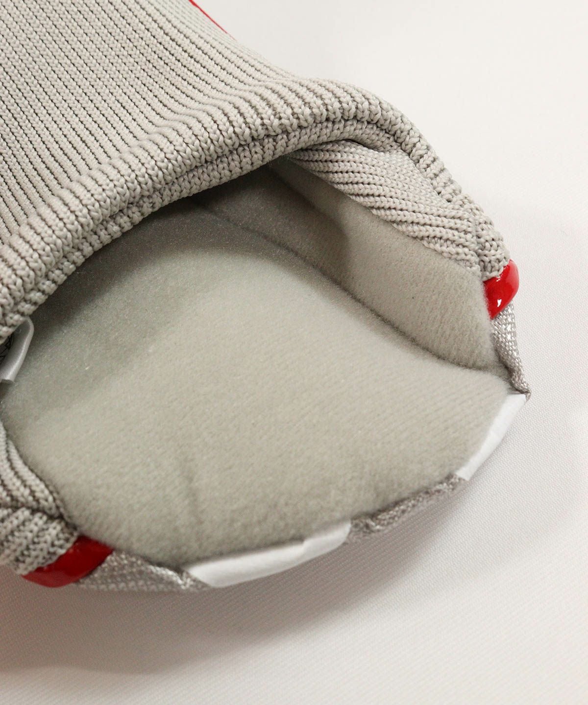 内側（ライトグレー）