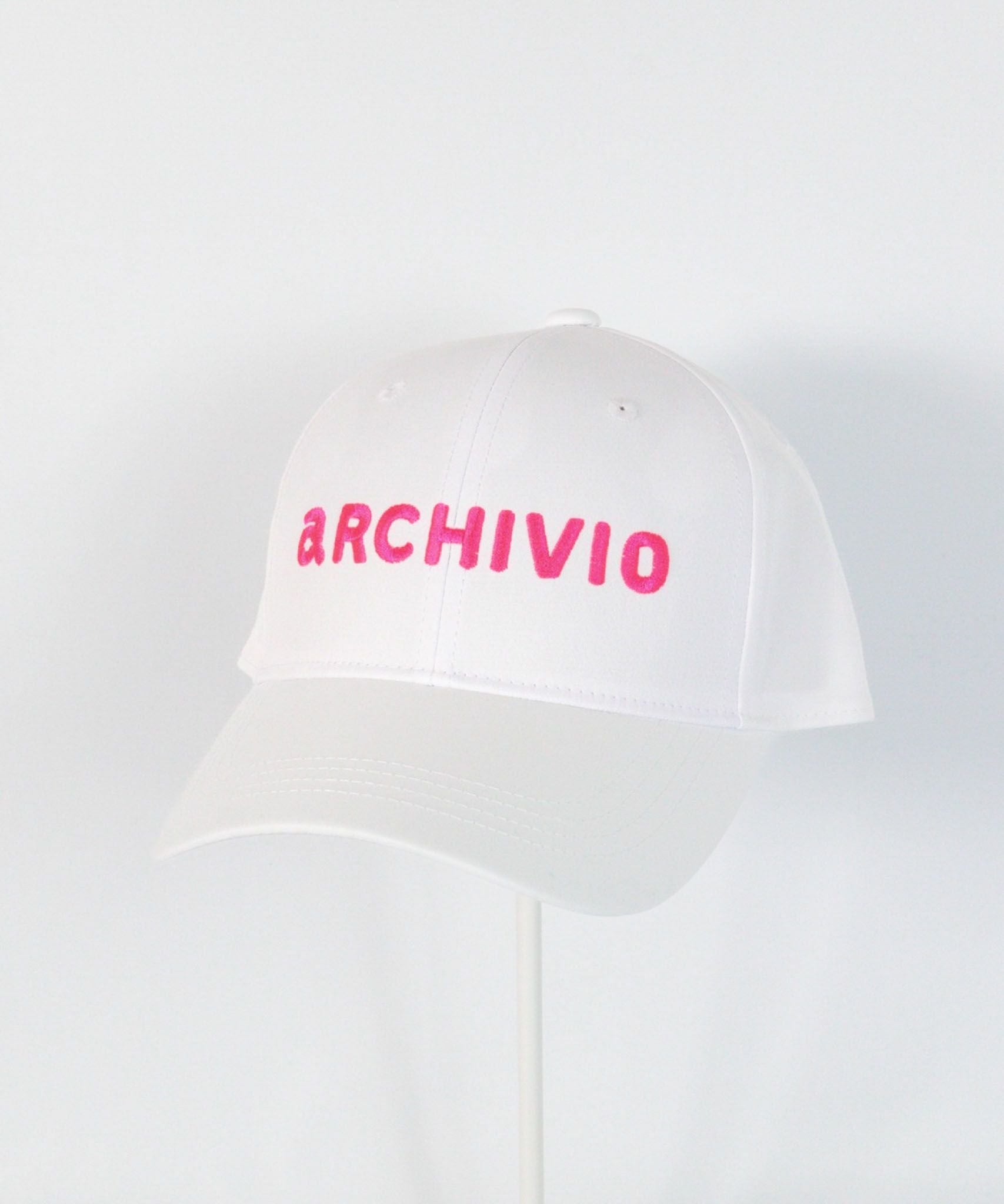 ベーシックロゴ刺繍撥水キャップ(ホワイト×ピンク)