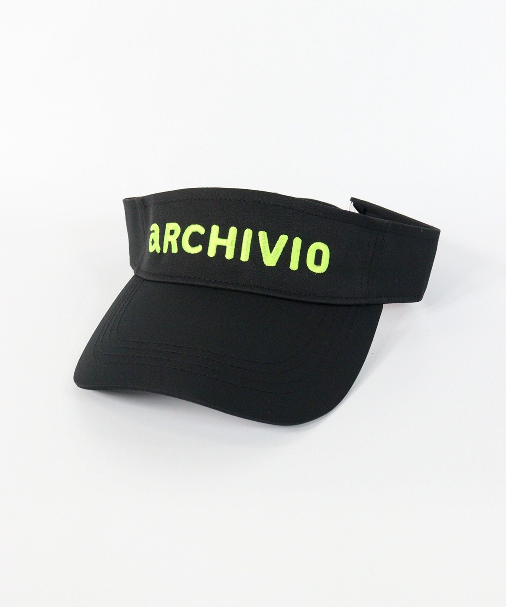 ベーシックロゴ刺繍サンバイザー(ブラック×イエロー)