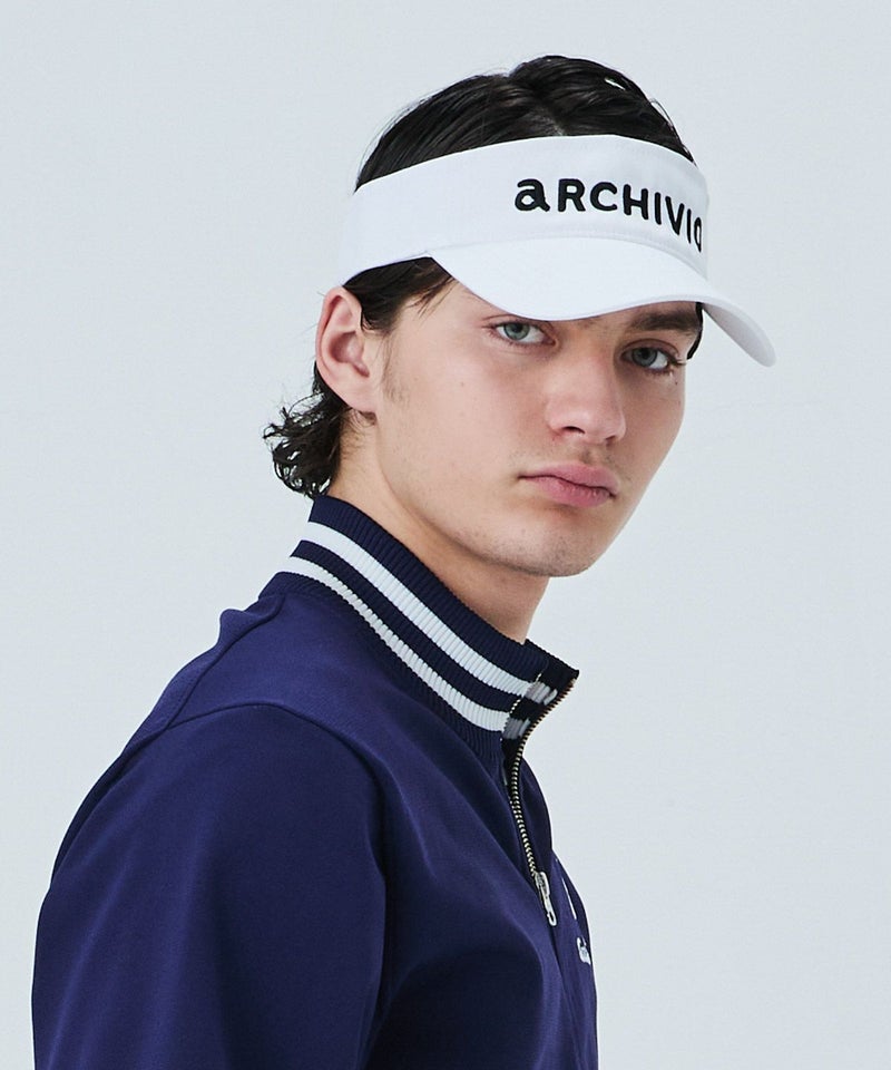 モデル着用画像(ホワイト×ブラック)