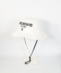 サンシェード付ロゴ刺繍ハット（ホワイト）