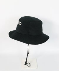 サンシェード付ロゴ刺繍ハット横（ブラック）