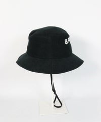 サンシェード付ロゴ刺繍ハット横（ブラック）