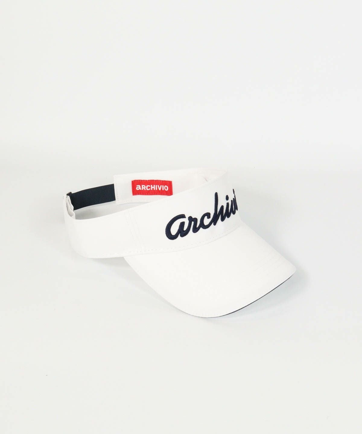 ロゴ刺繍サンバイザー（ホワイト）