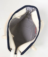 内側（ホワイト）