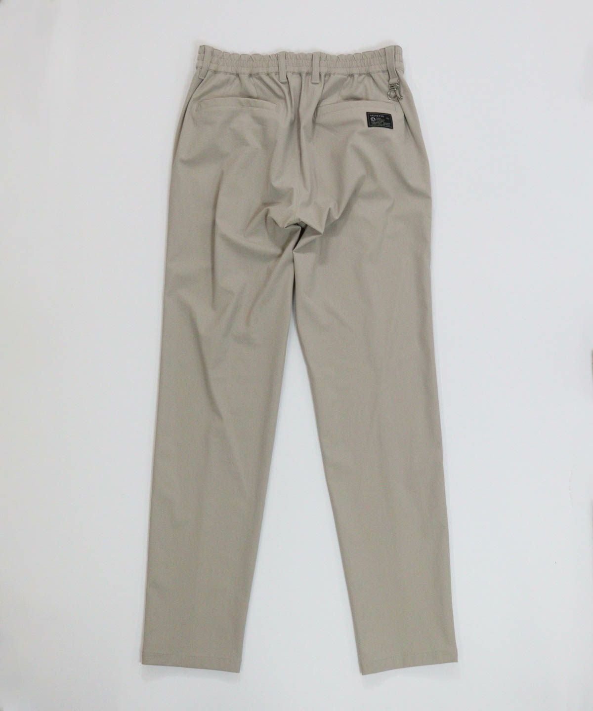 【メンズ】UV冷感センターシームパンツ後（ライトグレー）