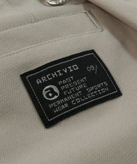 ロゴタグ（ライトグレー）