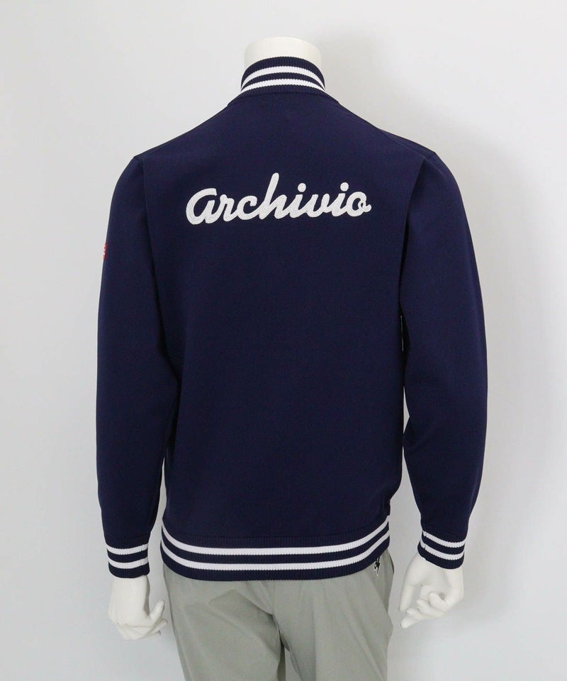 【メンズ】バック刺繍ニットブルゾン後（ネイビー）