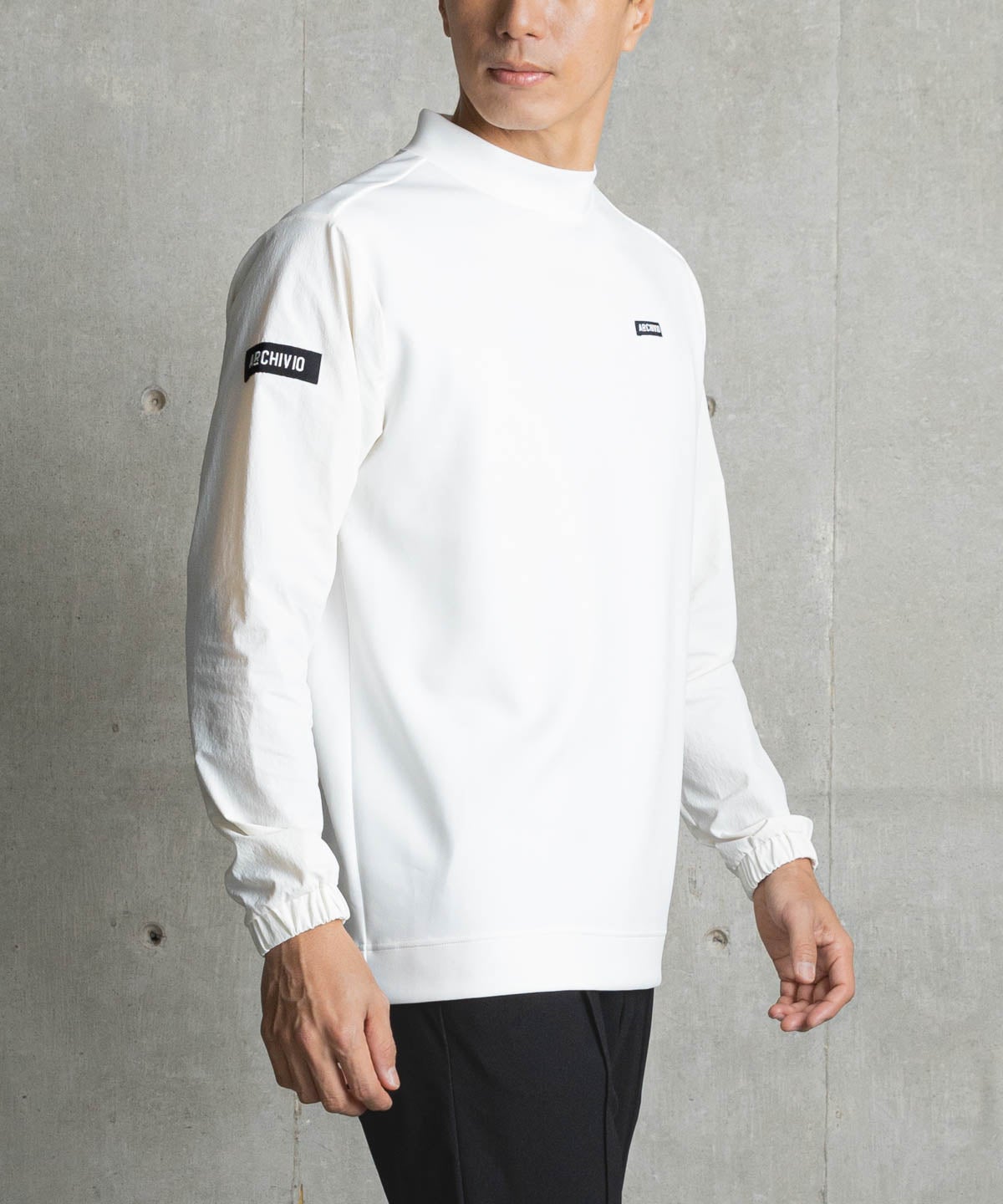 モデル着用画像(ホワイト)