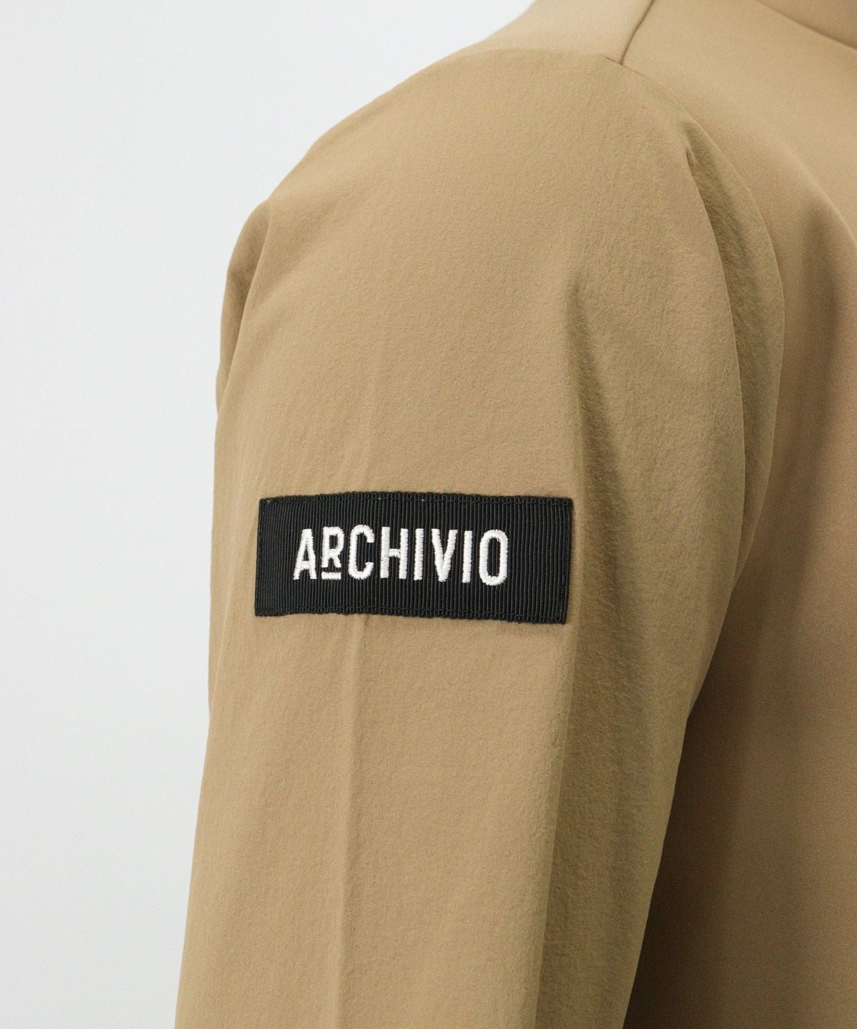 肩周り(ベージュ)