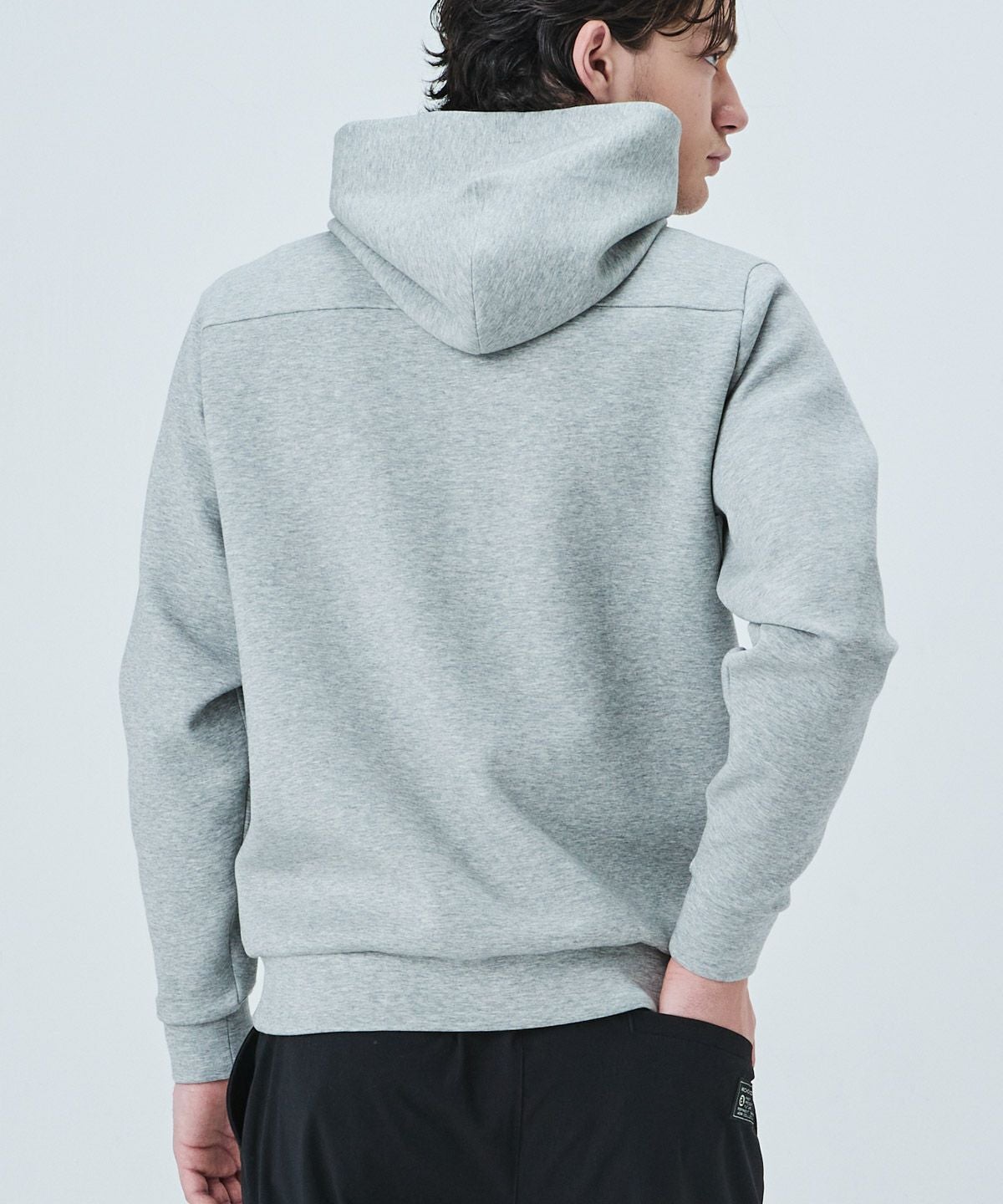 モデル着用画像(ライトグレー)