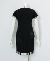 リブプリーツ切替ワンピース(ブラック)後ろ