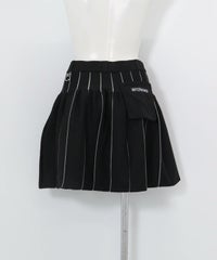 ボリュームニットスカート後（ブラック）